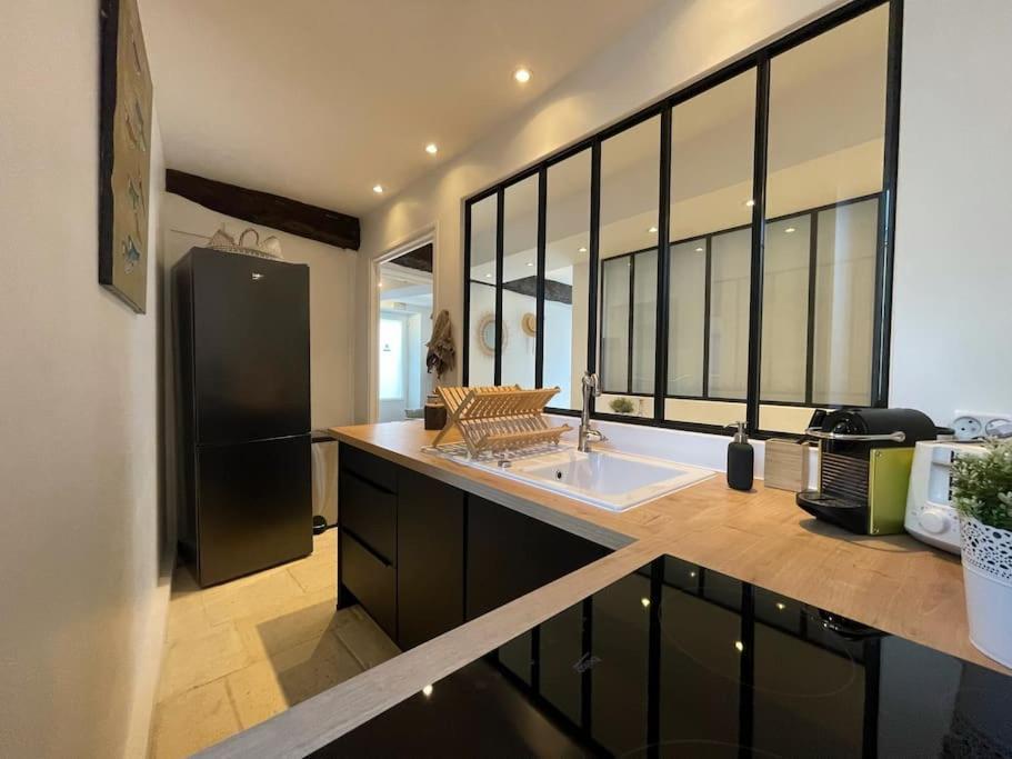 Chez Laurette - Charming Apartment In Historic Village Near Versailles Marly-le-Roi Eksteriør billede